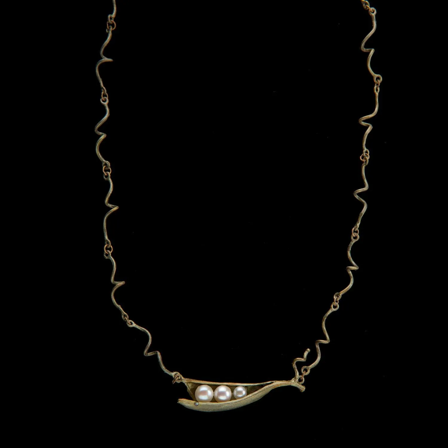 Pea Pod Necklace - Twigs